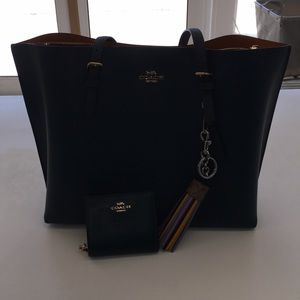 Coach purse and wallet set